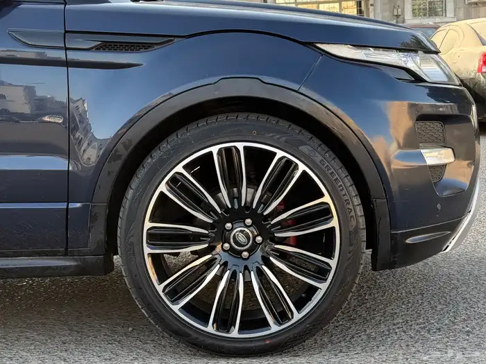 رنج روفر ايفوك مخزن فل كامل ممشى 100 الف بودي بلد نظيف جدا 11