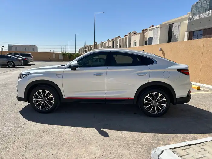 شانجان CS85 2023 عداد 30 الف وكاله 12