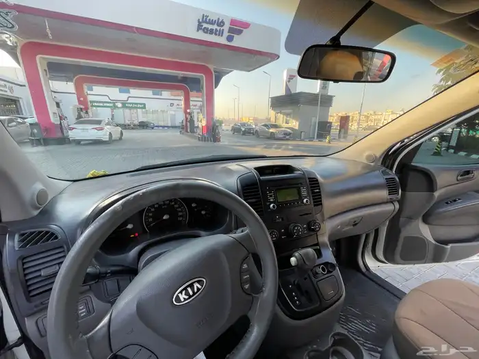 كيا كرنفال موديل 2013 ماشي 359000KM 16