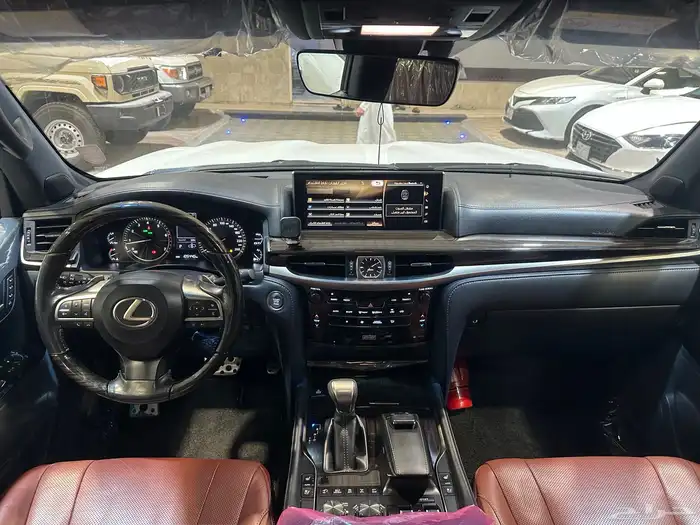 جيب لكزس LX570 سبورت بلس بحاله الوكاله 26