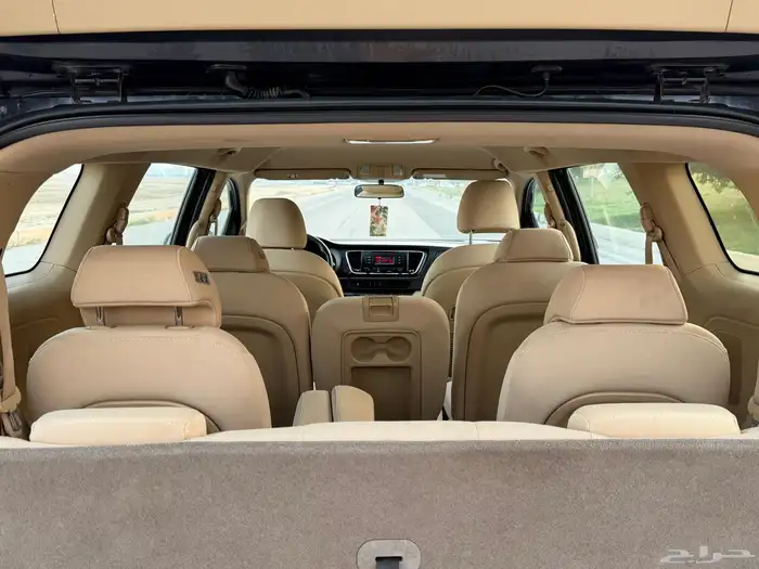 كيا كارنفال 2015 نصف فل 11 راكب 14