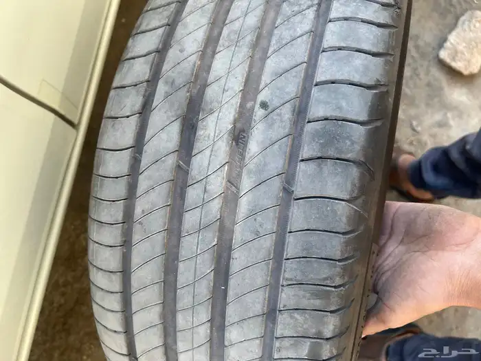 كفرات ازيرا ميشلان 245 45 19 1