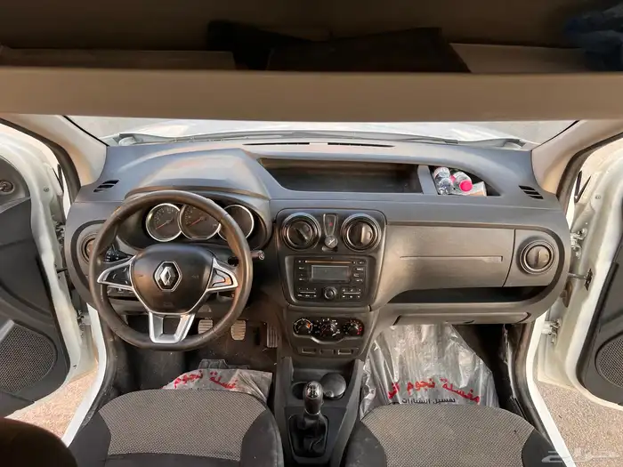 رينو دوكار فان 20