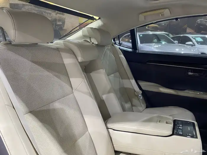 لكزس ES350 فل كامل 10