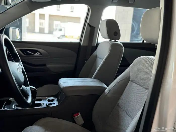 شيفروليه ترافيرس موديل 2018 نظيف جدا 24