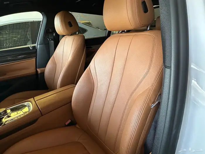 بي ام دبليو 730 م 2018 مخزن عداد 31 ألف كم 17