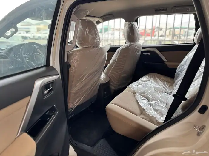 متسوبيشي مونتيرو استندر موديل 2025 6