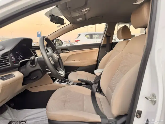 هيونداي النترا 2020 ابيض 1.6 9