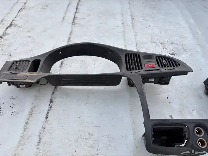 قطع النترا 2005 عداد وطاره وقطعة قير نظيفه وديكور طبلون 2