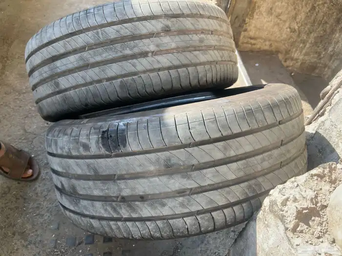 كفرات ازيرا ميشلان 245 45 19 0