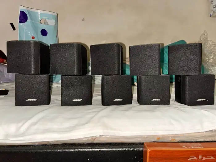 Bose speakers 2x Double Cube Speakers 1