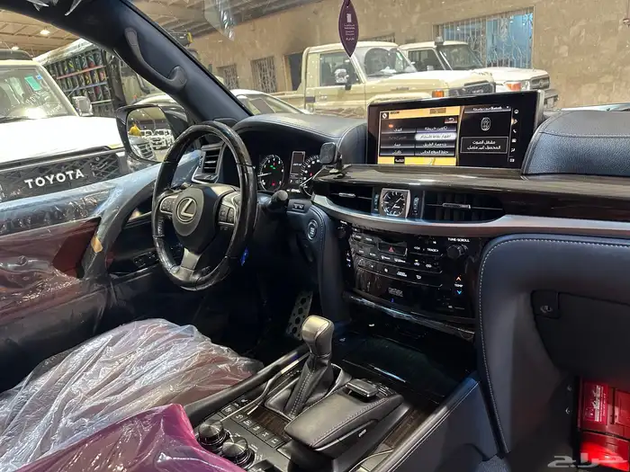جيب لكزس LX570 سبورت بلس بحاله الوكاله 25