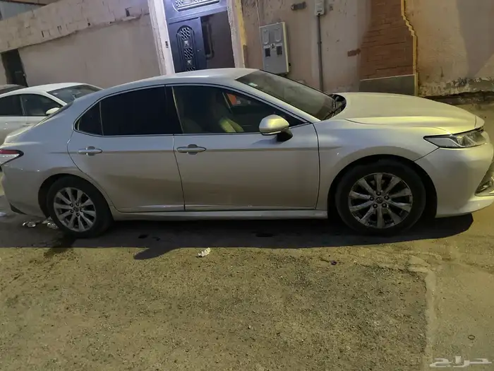 كامري 2020 للبيع ماشي 280 2