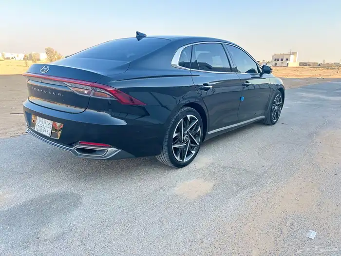 ازيرا 2021 بنزين 4