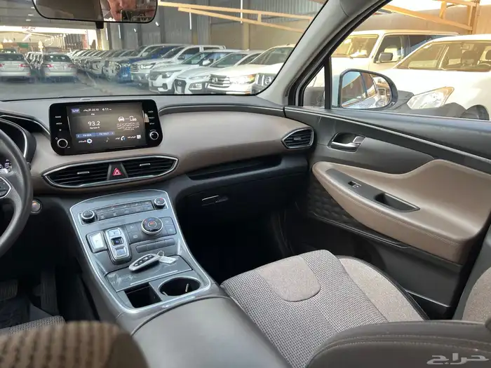 سنتافي 2023 دبل بنزين 7 مقاعد نظيف جدا لدى قمة الاطلال 41