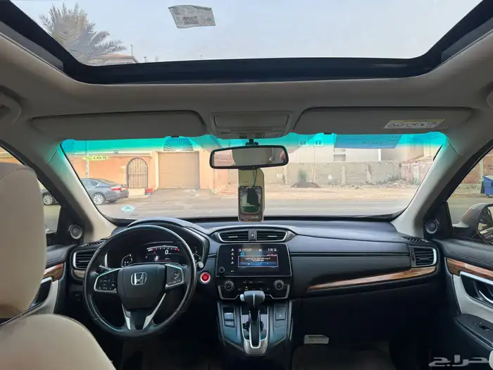 هوندا CRV 2017 فل كامل صيانات وكاله نظيف جدا 38