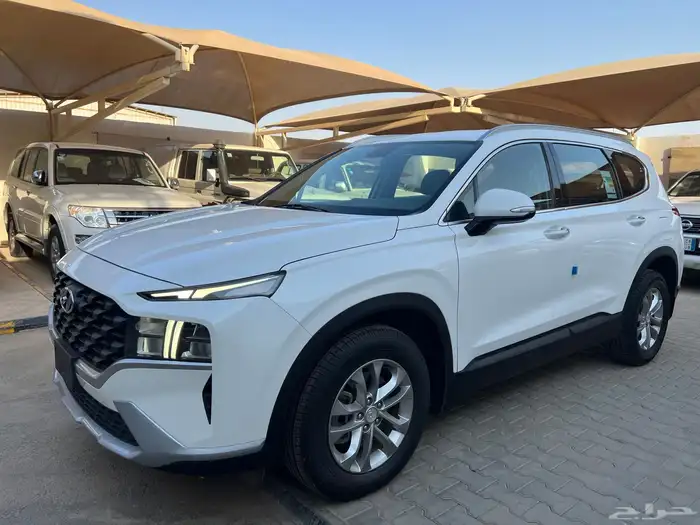 سنتافي 2023 دبل بنزين 7 مقاعد نظيف جدا لدى قمة الاطلال 17