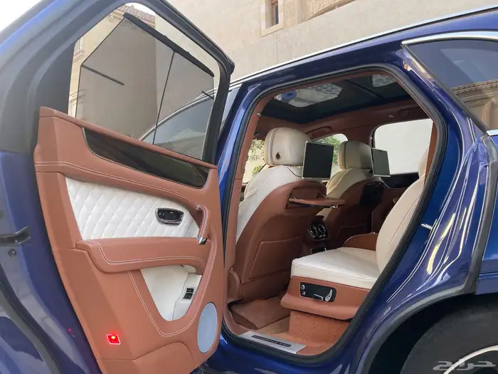 بنتلي بنتياقا 19