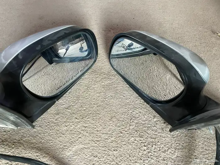 مراية فورد اصلي من 2003 الى 12 0