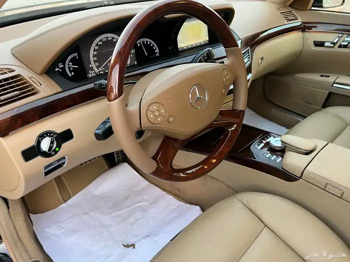 مرسيدس S350 الموديل 2010 ممشى قليل نظيف 12