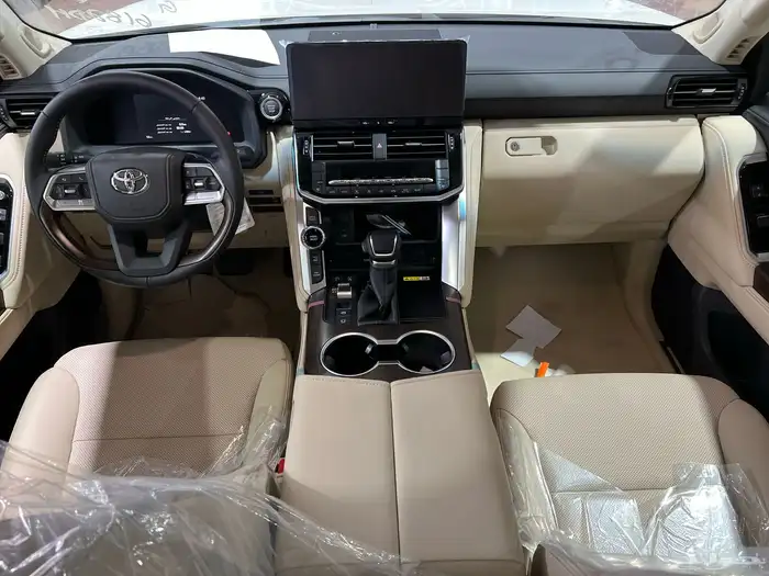 تويوتا   لاندكروزر GXR-S بنزين 2025 جديد سعودي 326.600شامل 22