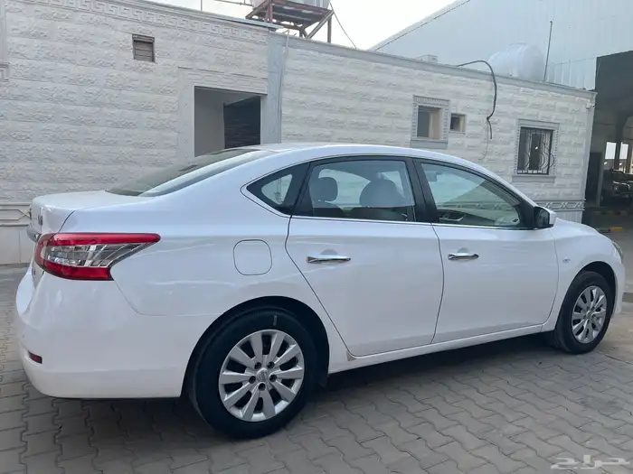 سنترا 2020 نظيف جدا لدى قمة الاطلال 10