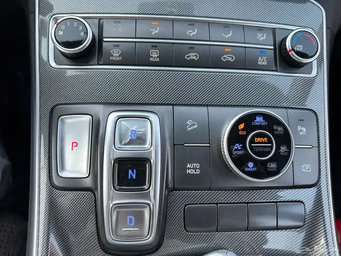 سنتافي 2023 دبل بنزين 7 مقاعد نظيف جدا لدى قمة الاطلال 52