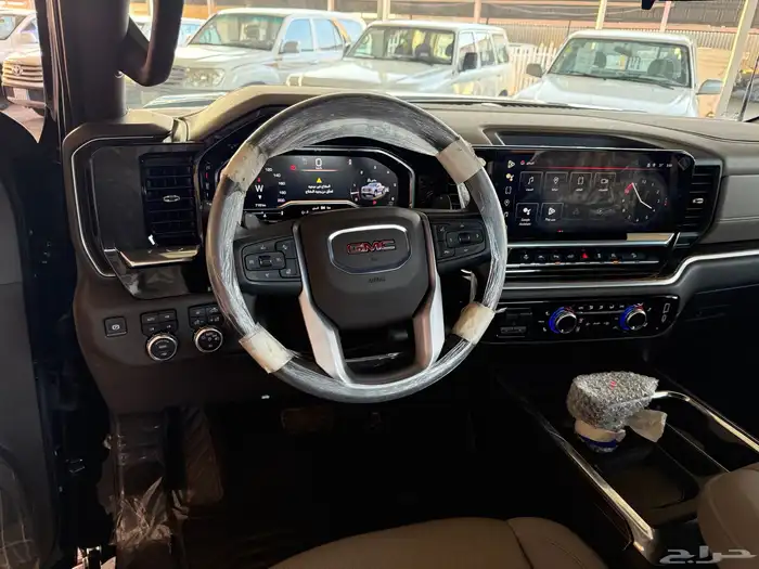 جئ أم سي سيرا غمارة الفيشن موديل 2025 22