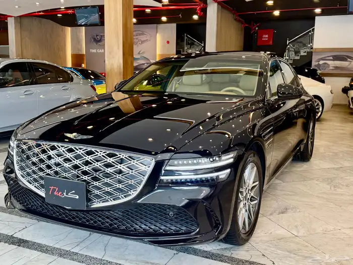 جينسيس G80 2025 1