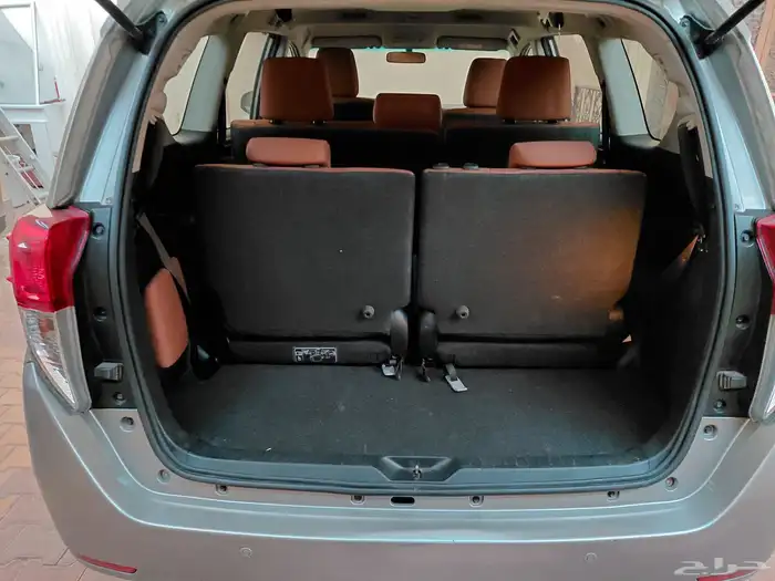 أنوفا فاغن 5