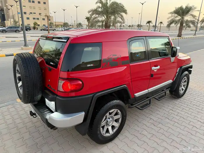 تويوتا اف جي 2015 سعودي فل كامل نضيف جدا 60