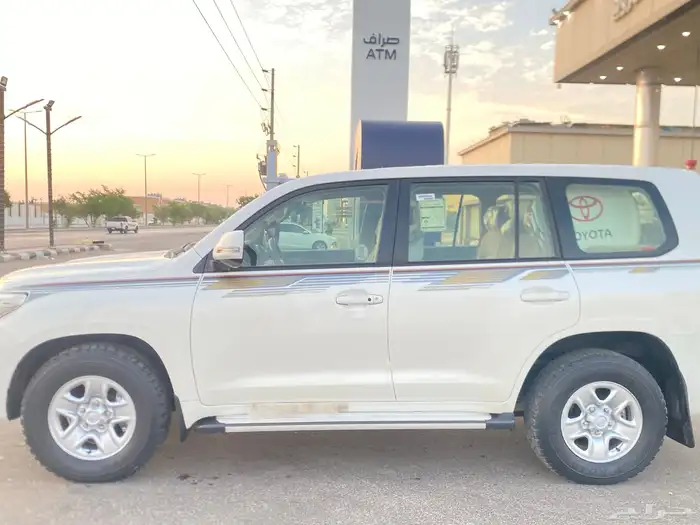 لاندكروزر 2015 جي اكس هدد مخزن 5