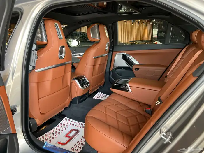 بي ام دبليو 735 - BMW 735i M Kit 2026 6