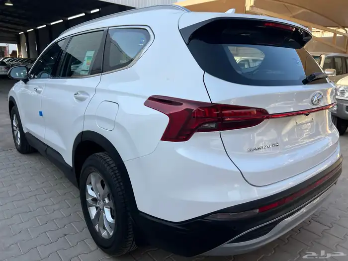 سنتافي 2023 دبل بنزين 7 مقاعد نظيف جدا لدى قمة الاطلال 12