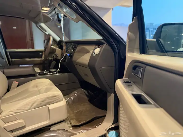 فورد اكسبيدشن 2014 22