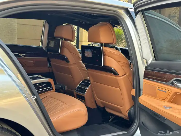 بي ام 740iL 2021 ضمان وصيانه 56