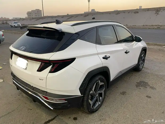 توسان 2024 كمفورت 1.6 4