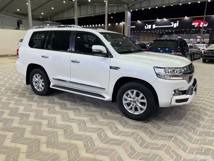 تويوتا لاندكروزر 2021 وارد الساير ماشي 69 الف قمة فالنظافة 1
