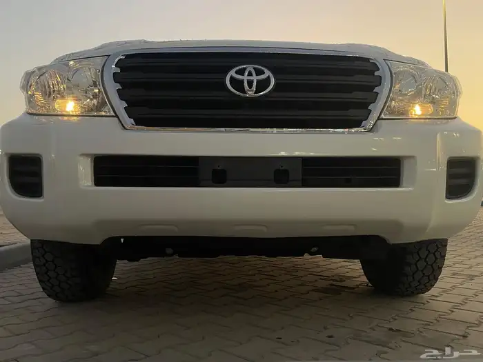 لاندكروزر 2015 جي اكس هدد مخزن 30