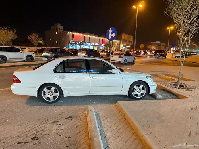 للبيع لكزس 430 سعودي 5