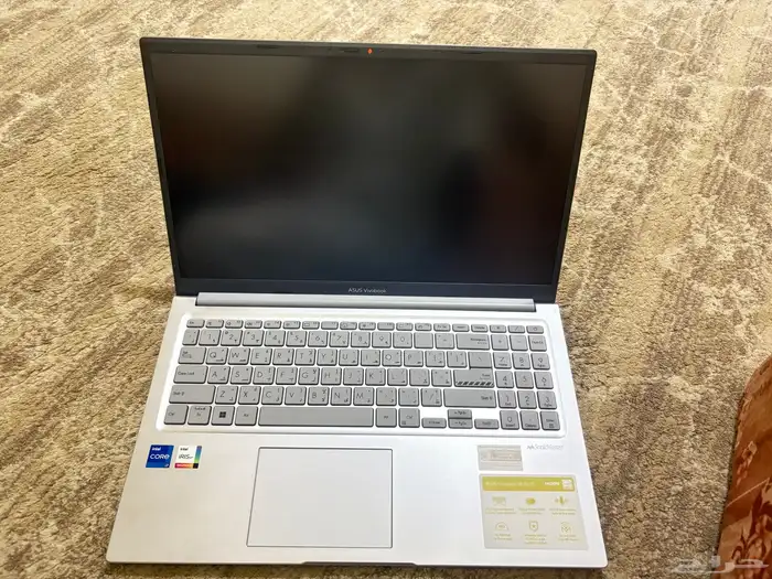 لابتوب للبيع ( شبه جديد ) 0