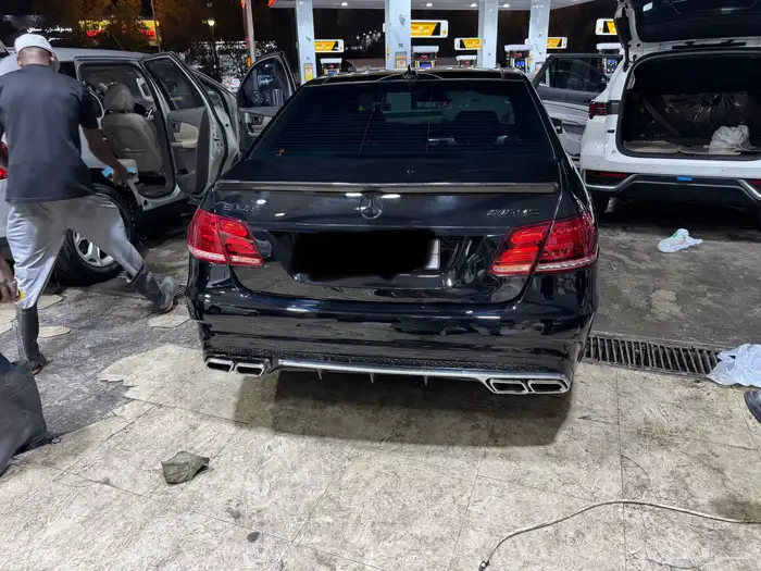 مرسيدس E300 Model 2015 19