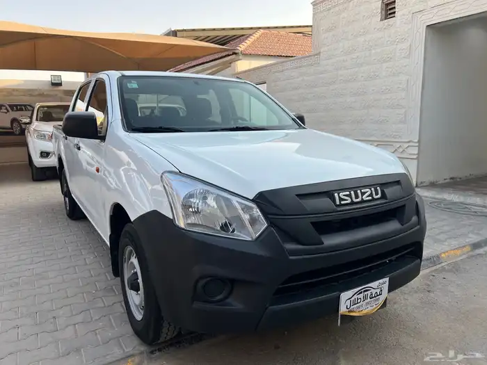 ايسوزو ديماكس 2021 بدون دبل لدى قمة الاطلال 1