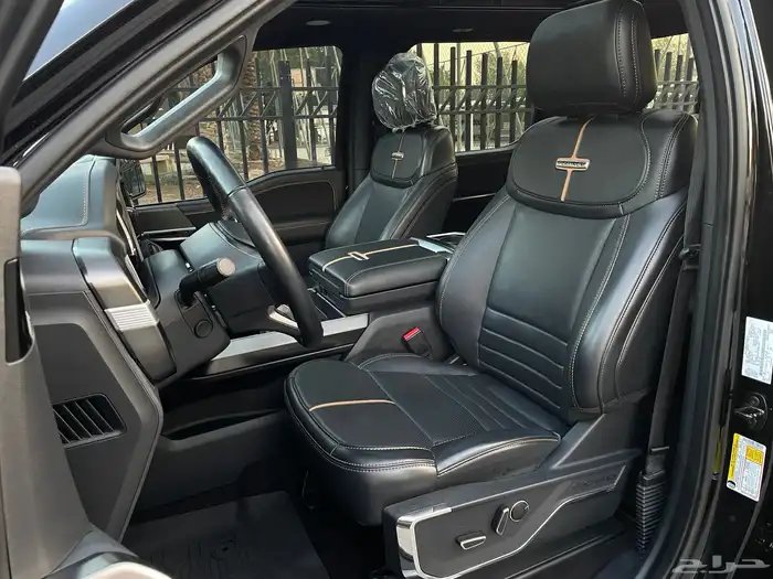 فورد F150 2022 بلاتينيوم فل كامل نظيف جدا بحال الوكاله 19