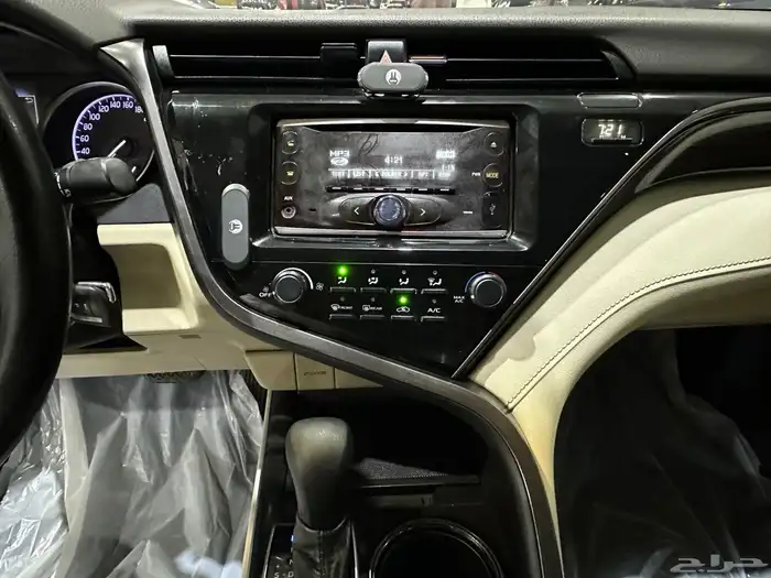 تويوتا كامري LE استاندر 2019 7