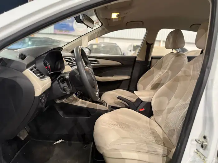 ام جي 5 MG 2022 استاندر السعر 25500 الف 9