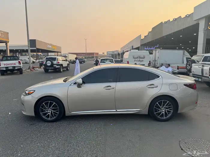 لكزس ES 2016 DD فل كامل 5