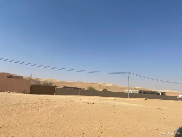 استراحه للإيجار المزاحميه طريق نساح ( الحنيه ) 0