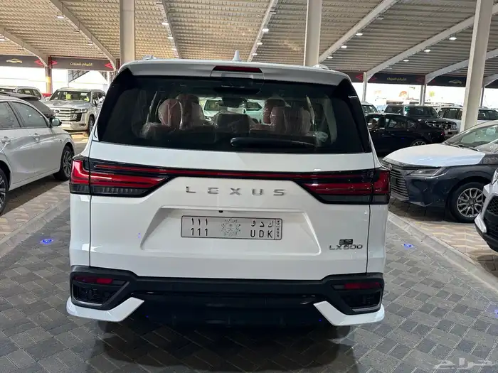 لكزس 2025 LX600سعودي F sport 4