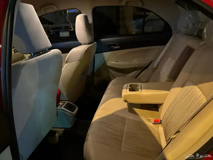 سوزوكي ديزاير 2023 GLX 7